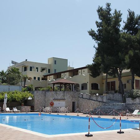 Hotel Club Bellavista Vieste Buitenkant foto