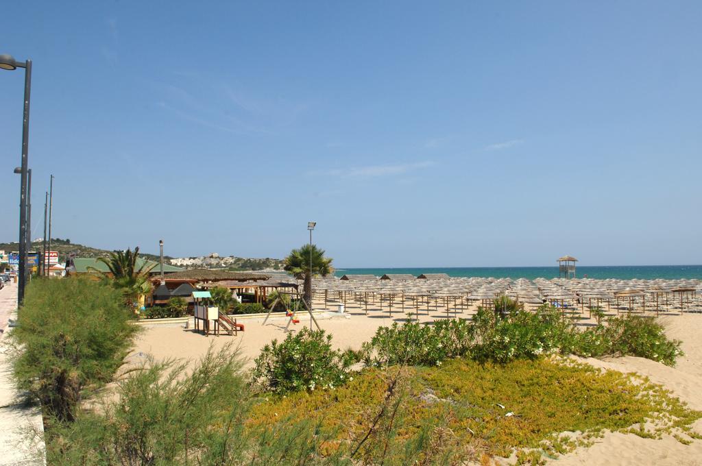 Hotel Club Bellavista Vieste Buitenkant foto