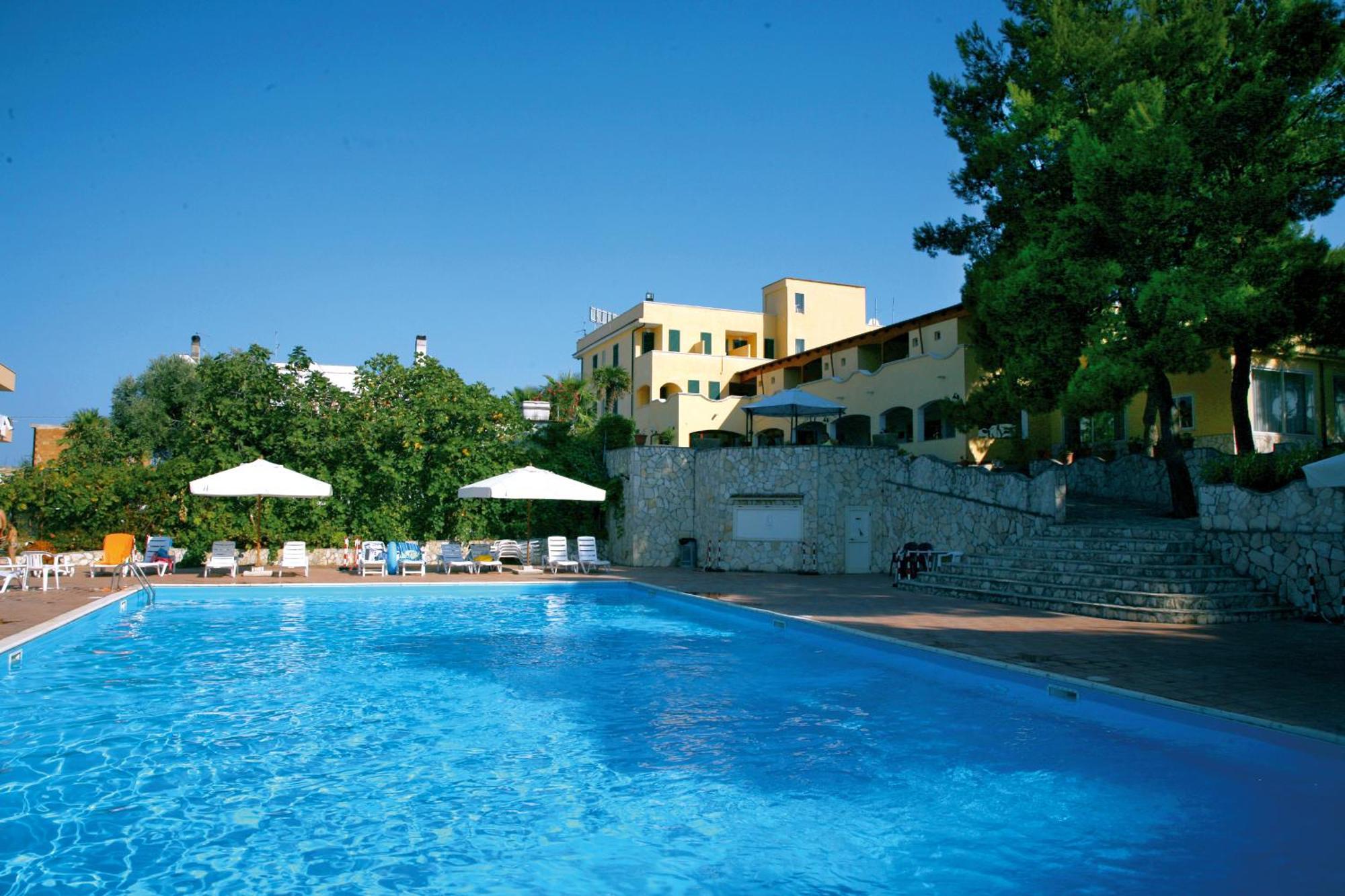 Hotel Club Bellavista Vieste Buitenkant foto